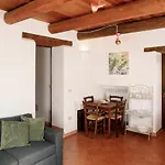 Casa Lorenzo Holiday home *