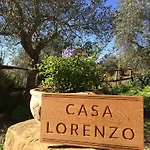 Casa Lorenzo *